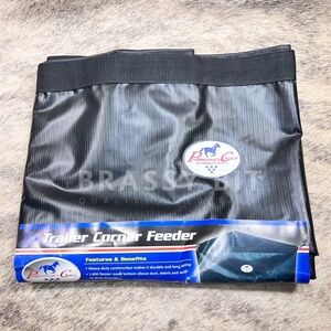 Horse Trailer Corner Feeder